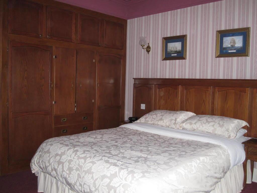 Ellerslie House Hotel フェアラム エクステリア 写真