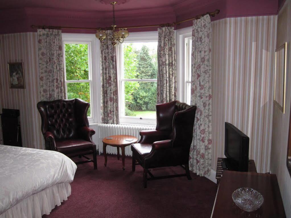 Ellerslie House Hotel フェアラム エクステリア 写真