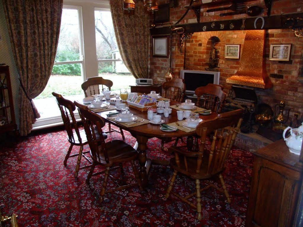 Ellerslie House Hotel フェアラム エクステリア 写真